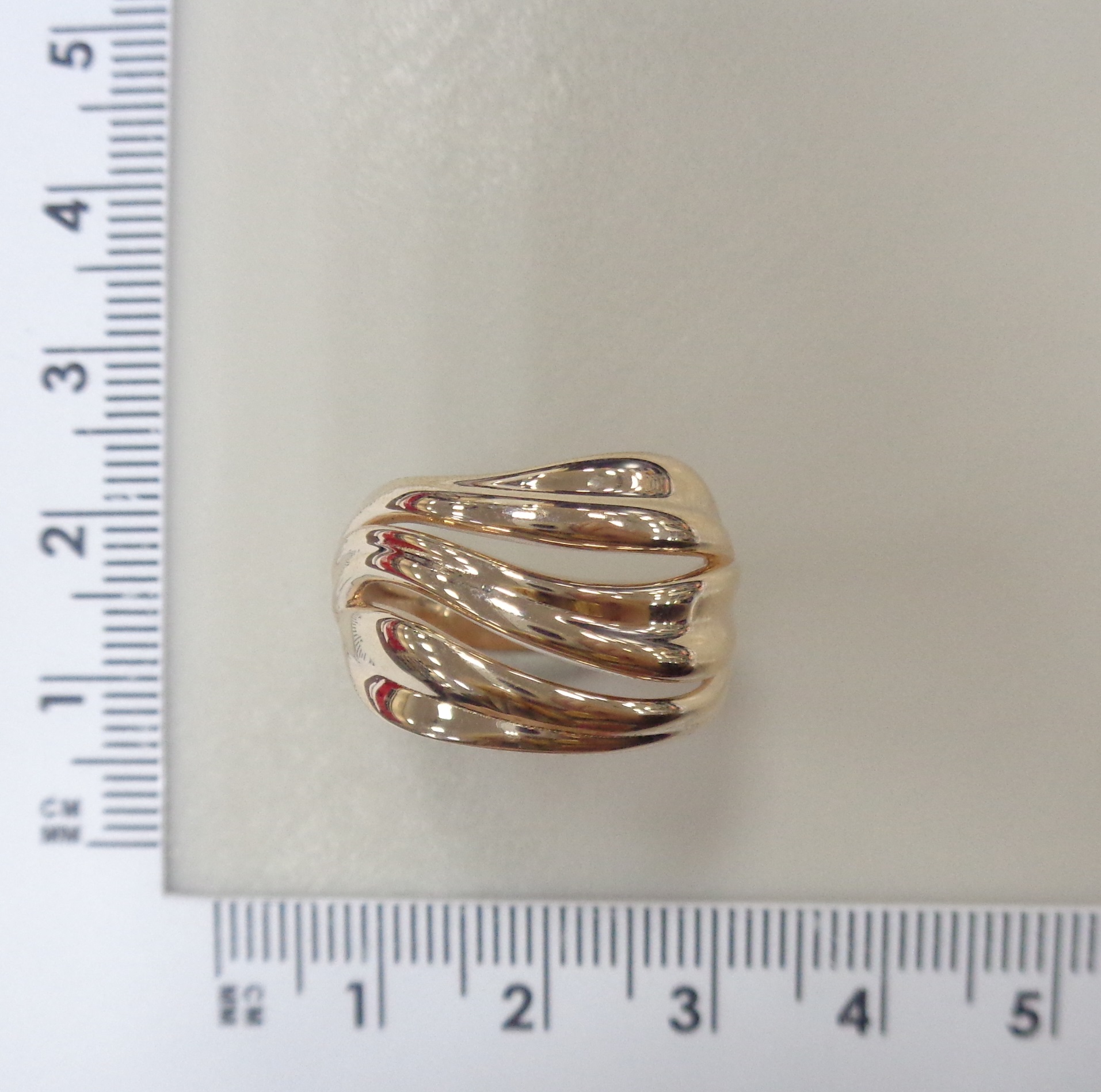 Кольцо из золота